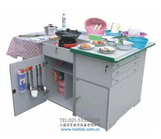 中小學勞技（jì）教育綜合實踐室