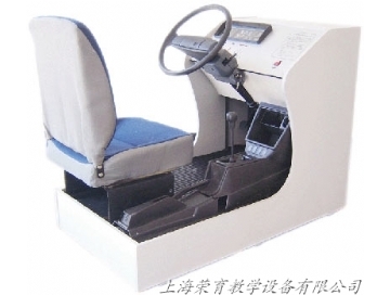 簡易汽車（chē）駕駛（shǐ）模擬器