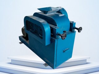 實驗對輥（gǔn）式（shì）破（pò）碎機